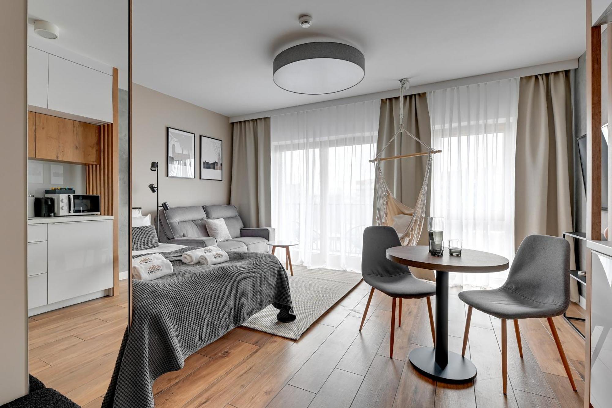Nadmotlawie Riverside - Sauna, Gym & Parking By Downtown Apartment Danzig